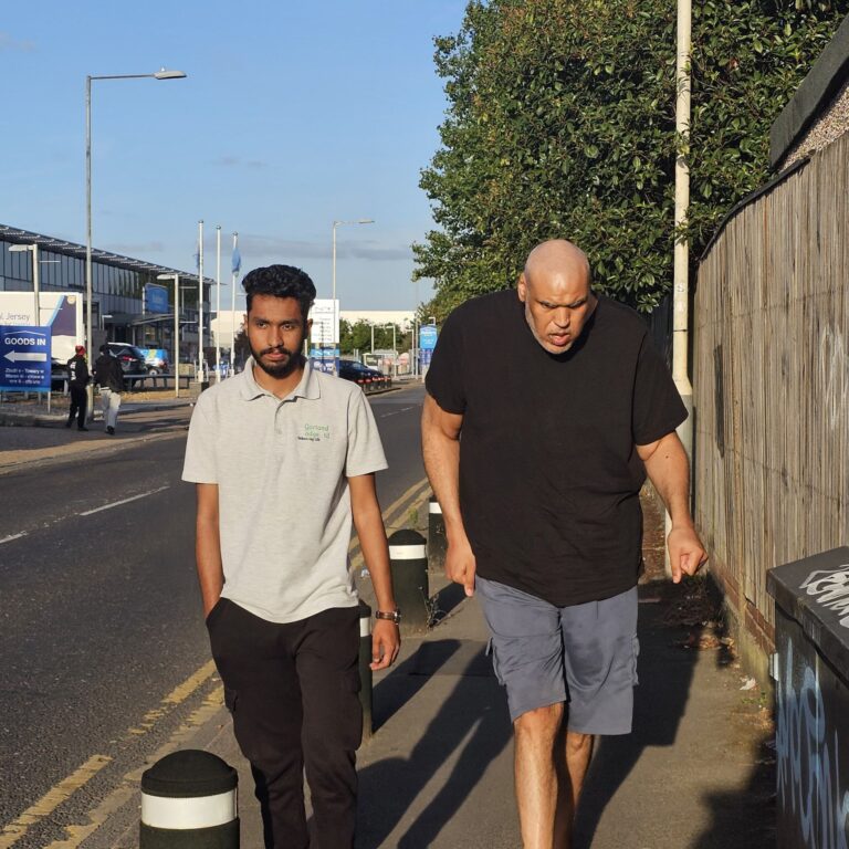 photo_16_2025-12-08_23-22-30